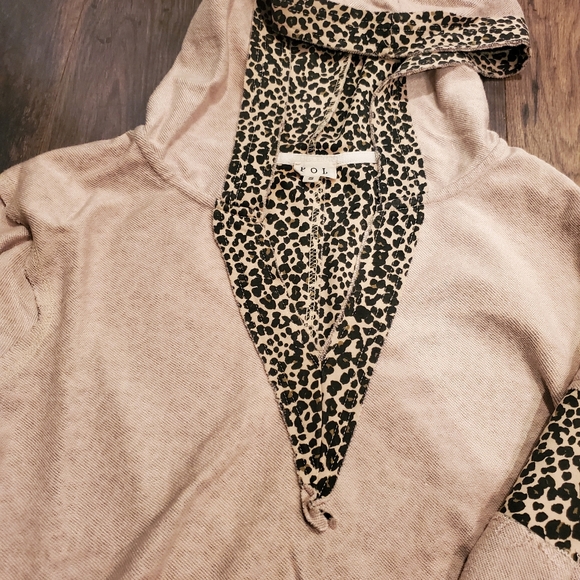 Pol Reversible hoodie - Picture 2 of 5